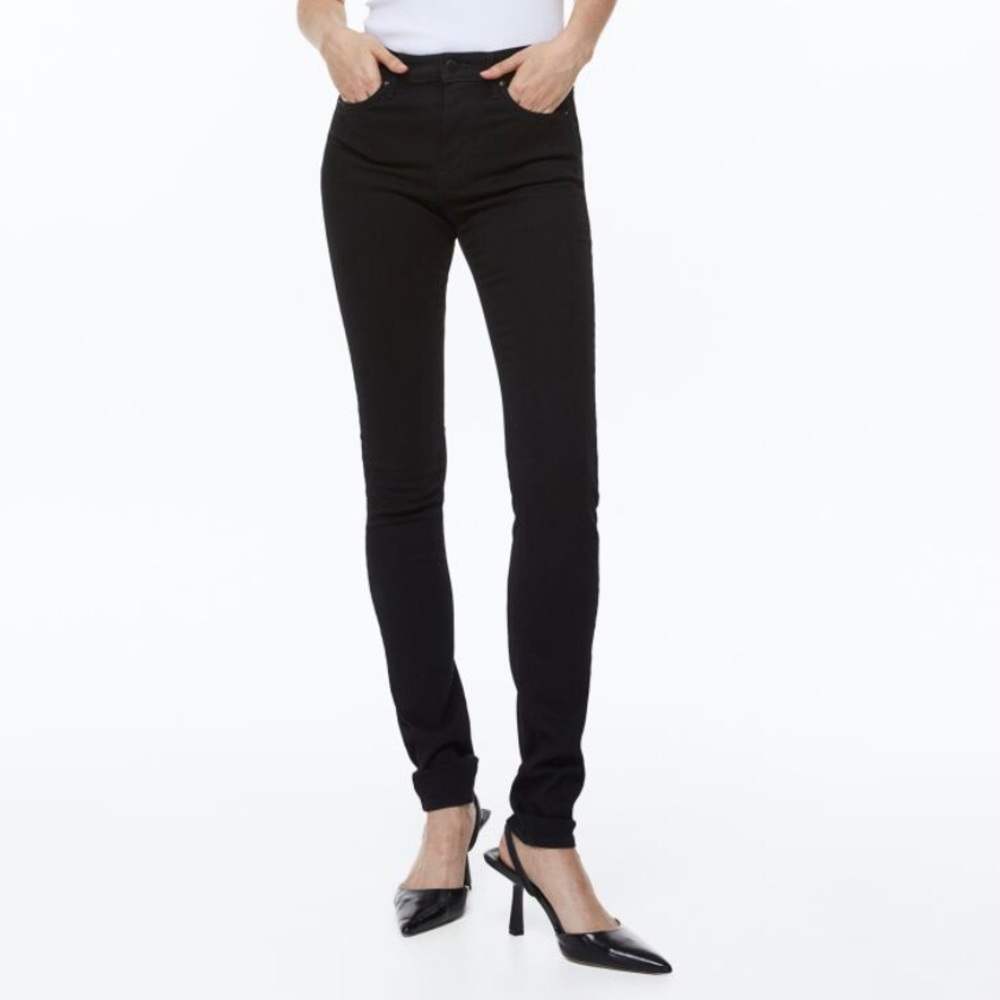 Skinny Jeans - Picture 9 of 9